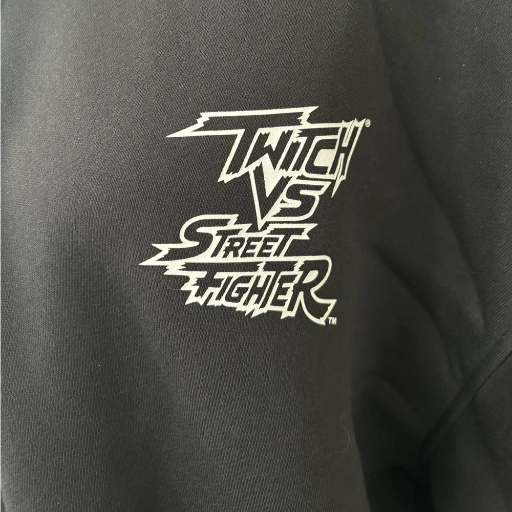 Twitch VS Street Fighter Hoodie [3XL] - Picture 4 of 7
